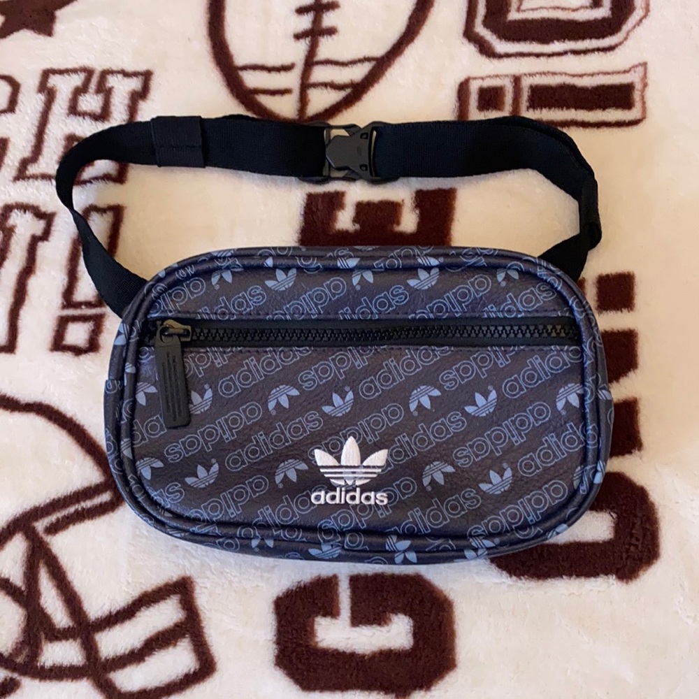 Adidas Fanny pack